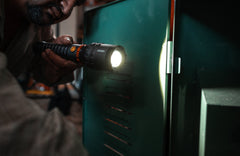 DAVINCI 8000 Lumen Handheld Rechargeable Flashlight & Power Bank